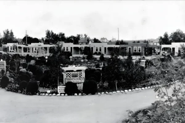Rainbow Gardens cabins